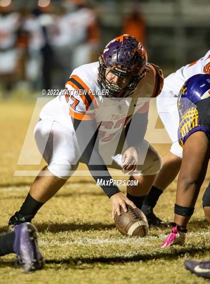 Thumbnail 1 in South View @ Jack Britt photogallery.