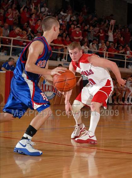 Thumbnail 1 in Red Hill vs. Woodlawn (IHSA Class 1A Sectional Championship) photogallery.