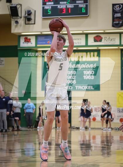 Thumbnail 2 in Middleton vs. Bishop Kelly photogallery.