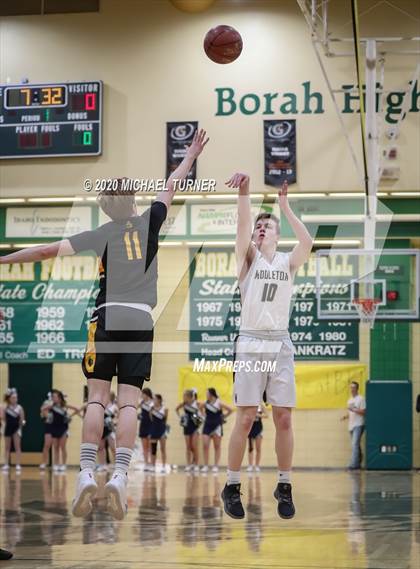 Thumbnail 3 in Middleton vs. Bishop Kelly photogallery.