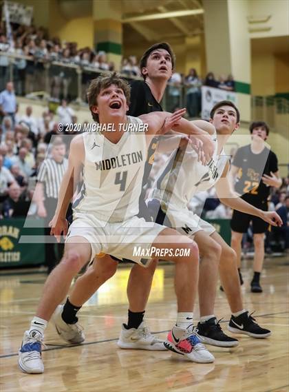 Thumbnail 1 in Middleton vs. Bishop Kelly photogallery.