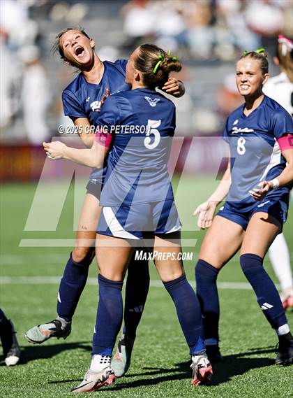 Thumbnail 3 in Park City vs. Ridgeline (UHSAA 4A Semi Final) photogallery.