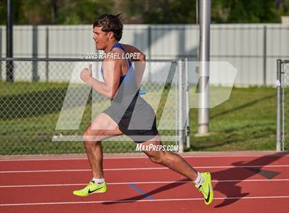 Thumbnail 1 in Rosehill Eagle Relays (4x400M)  photogallery.