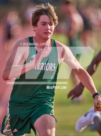 Thumbnail 1 in Rosehill Eagle Relays (4x400M)  photogallery.