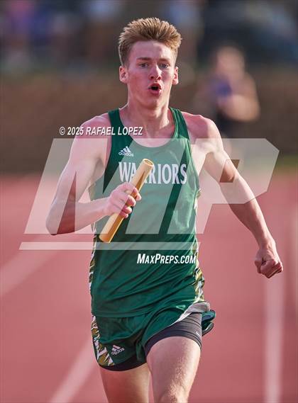 Thumbnail 2 in Rosehill Eagle Relays (4x400M)  photogallery.