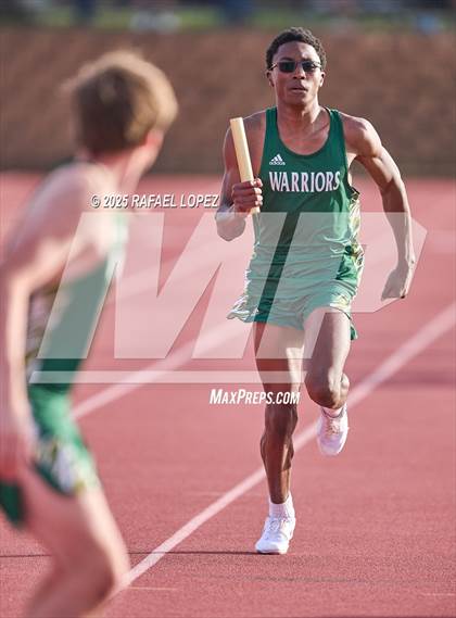 Thumbnail 2 in Rosehill Eagle Relays (4x400M)  photogallery.