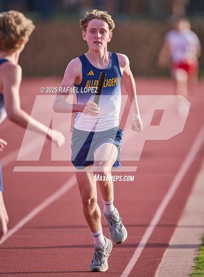 Thumbnail 3 in Rosehill Eagle Relays (4x400M)  photogallery.