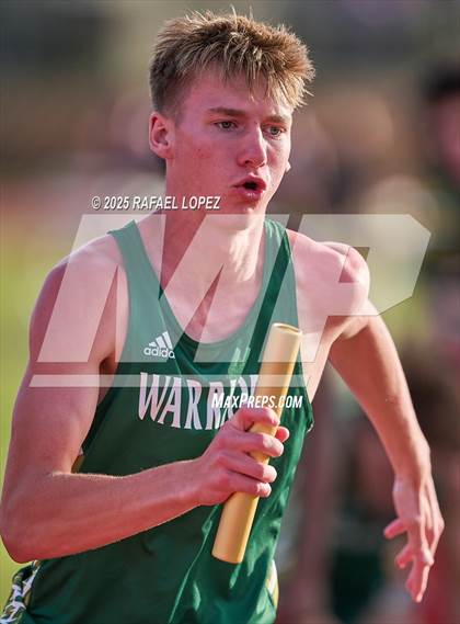 Thumbnail 2 in Rosehill Eagle Relays (4x400M)  photogallery.