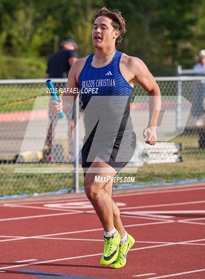 Thumbnail 3 in Rosehill Eagle Relays (4x400M)  photogallery.