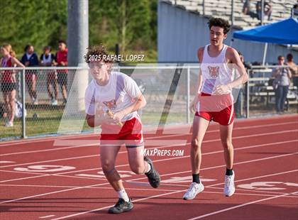 Thumbnail 3 in Rosehill Eagle Relays (4x400M)  photogallery.
