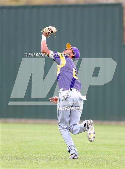 Thumbnail 2 in Elkhart vs Edgewood (Edgewood Tournament) photogallery.