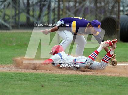 Thumbnail 3 in Elkhart vs Edgewood (Edgewood Tournament) photogallery.