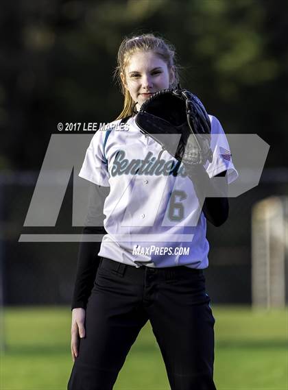 Thumbnail 3 in Graham-Kapowsin @ Spanaway Lake photogallery.