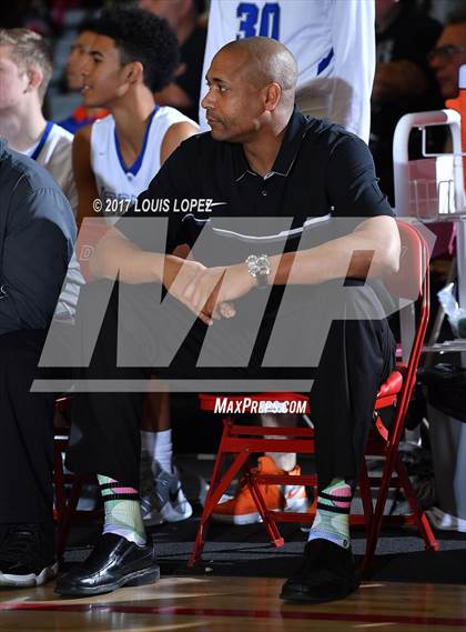 Thumbnail 3 in Sierra Canyon vs. Bishop Gorman (Nike Extravaganza) photogallery.