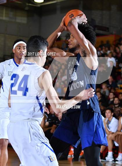 Thumbnail 1 in Sierra Canyon vs. Bishop Gorman (Nike Extravaganza) photogallery.