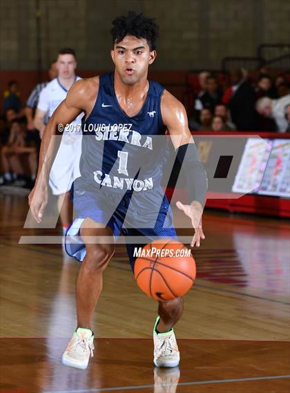 Thumbnail 2 in Sierra Canyon vs. Bishop Gorman (Nike Extravaganza) photogallery.