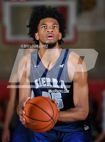 Thumbnail 3 in Sierra Canyon vs. Bishop Gorman (Nike Extravaganza) photogallery.