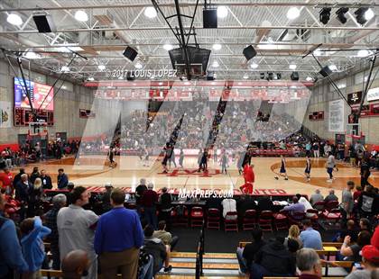 Thumbnail 3 in Sierra Canyon vs. Bishop Gorman (Nike Extravaganza) photogallery.