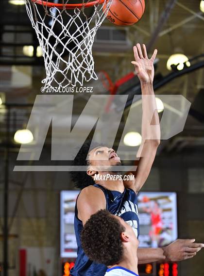 Thumbnail 3 in Sierra Canyon vs. Bishop Gorman (Nike Extravaganza) photogallery.