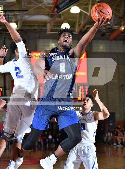 Thumbnail 2 in Sierra Canyon vs. Bishop Gorman (Nike Extravaganza) photogallery.