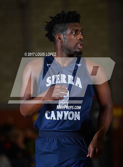 Thumbnail 3 in Sierra Canyon vs. Bishop Gorman (Nike Extravaganza) photogallery.