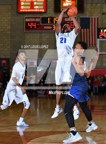 Thumbnail 3 in Sierra Canyon vs. Bishop Gorman (Nike Extravaganza) photogallery.