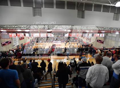 Thumbnail 3 in Sierra Canyon vs. Bishop Gorman (Nike Extravaganza) photogallery.