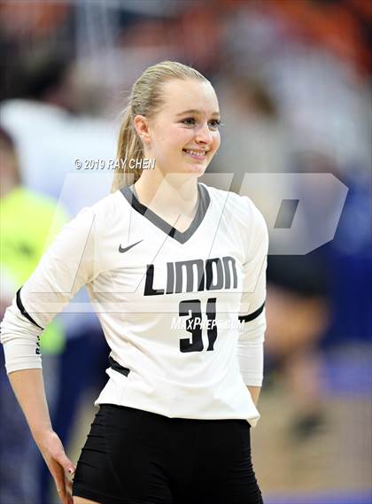 Thumbnail 3 in Meeker vs. Limon (CHSAA 2A State Playoff) photogallery.