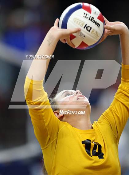 Thumbnail 3 in Meeker vs. Limon (CHSAA 2A State Playoff) photogallery.