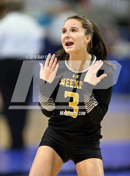 Thumbnail 3 in Meeker vs. Limon (CHSAA 2A State Playoff) photogallery.