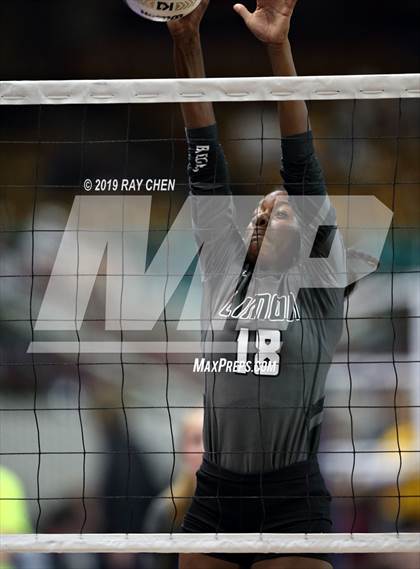 Thumbnail 1 in Meeker vs. Limon (CHSAA 2A State Playoff) photogallery.