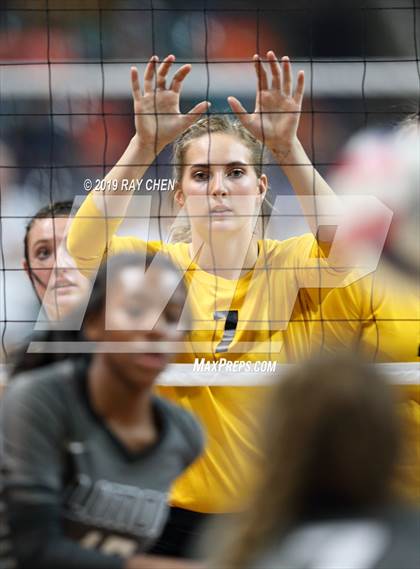 Thumbnail 3 in Meeker vs. Limon (CHSAA 2A State Playoff) photogallery.
