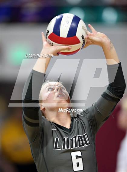 Thumbnail 1 in Meeker vs. Limon (CHSAA 2A State Playoff) photogallery.