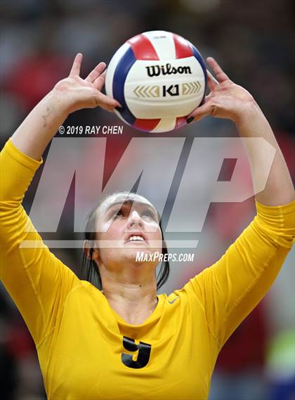 Thumbnail 3 in Meeker vs. Limon (CHSAA 2A State Playoff) photogallery.