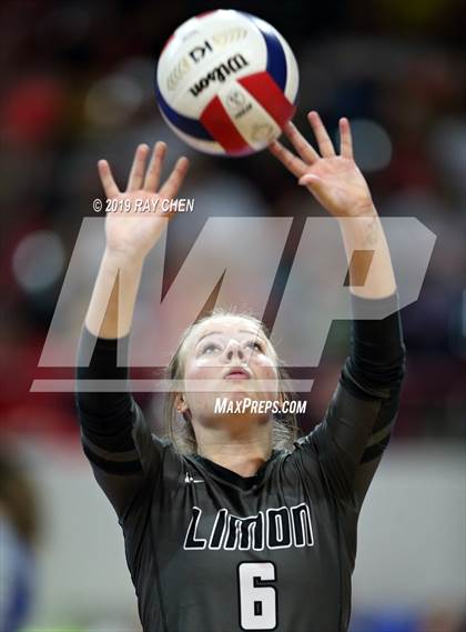 Thumbnail 3 in Meeker vs. Limon (CHSAA 2A State Playoff) photogallery.