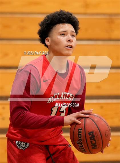 Thumbnail 1 in McClatchy @ Kennedy (Running with the Pack Tournament) photogallery.