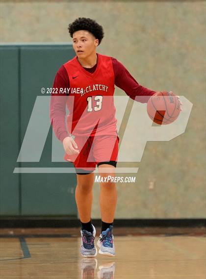 Thumbnail 3 in McClatchy @ Kennedy (Running with the Pack Tournament) photogallery.