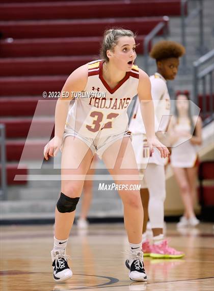 Thumbnail 2 in Osborne @ Lassiter photogallery.