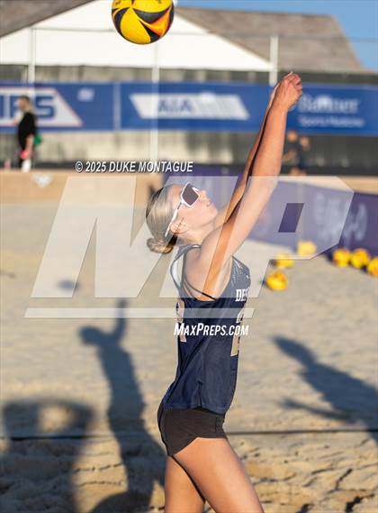 Thumbnail 3 in Xavier College Prep vs. Desert Vista (AIA 6A Pairs D-I Quarter Finals) photogallery.