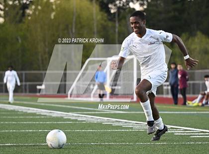 Thumbnail 2 in Lindbergh @ Sammamish photogallery.