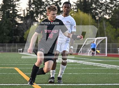 Thumbnail 1 in Lindbergh @ Sammamish photogallery.