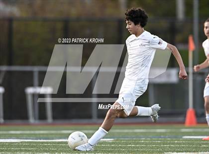 Thumbnail 2 in Lindbergh @ Sammamish photogallery.