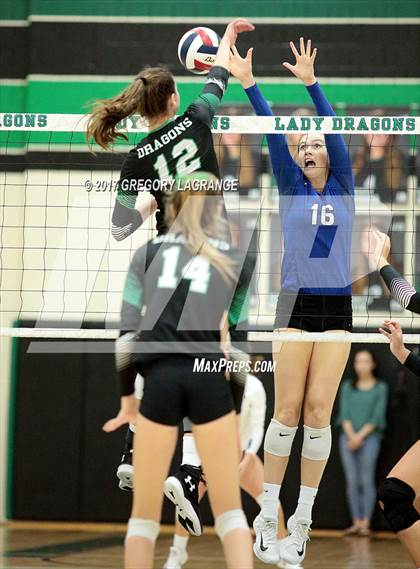 Thumbnail 3 in Hebron vs Carroll photogallery.