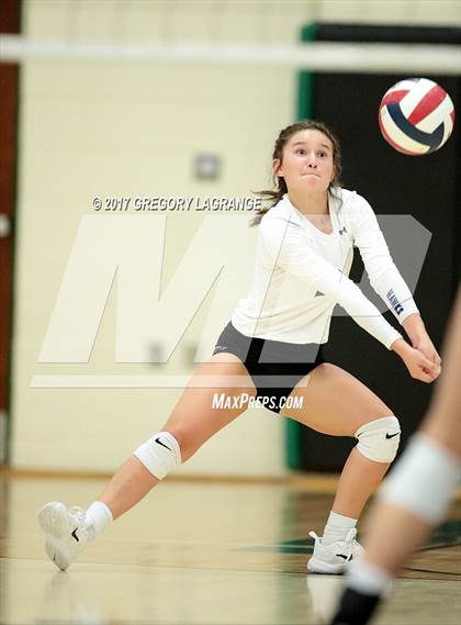 Thumbnail 2 in Hebron vs Carroll photogallery.