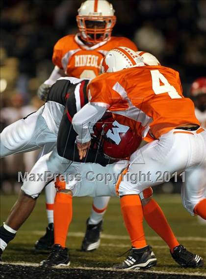 Thumbnail 1 in Mineola vs. Maypearl (2A Division 1 Region 2 Area Playoffs) photogallery.