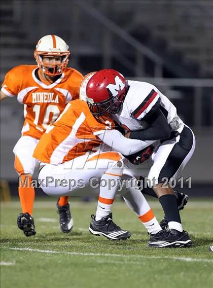 Thumbnail 2 in Mineola vs. Maypearl (2A Division 1 Region 2 Area Playoffs) photogallery.