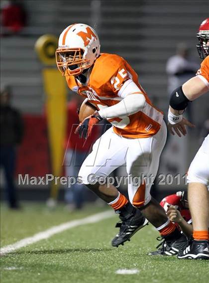 Thumbnail 2 in Mineola vs. Maypearl (2A Division 1 Region 2 Area Playoffs) photogallery.