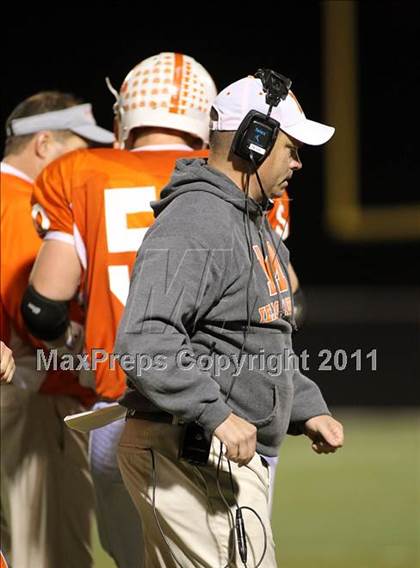Thumbnail 3 in Mineola vs. Maypearl (2A Division 1 Region 2 Area Playoffs) photogallery.