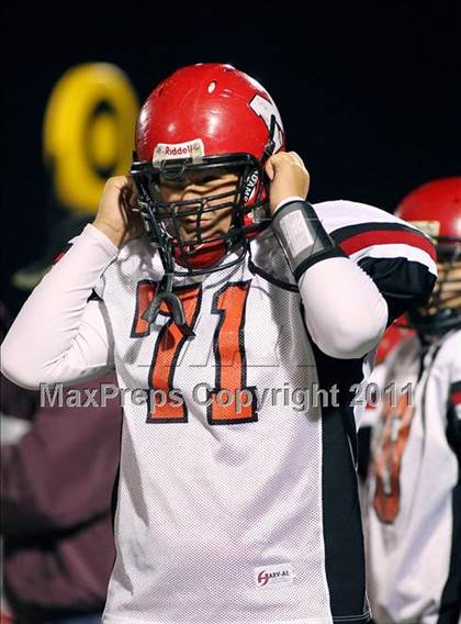 Thumbnail 1 in Mineola vs. Maypearl (2A Division 1 Region 2 Area Playoffs) photogallery.