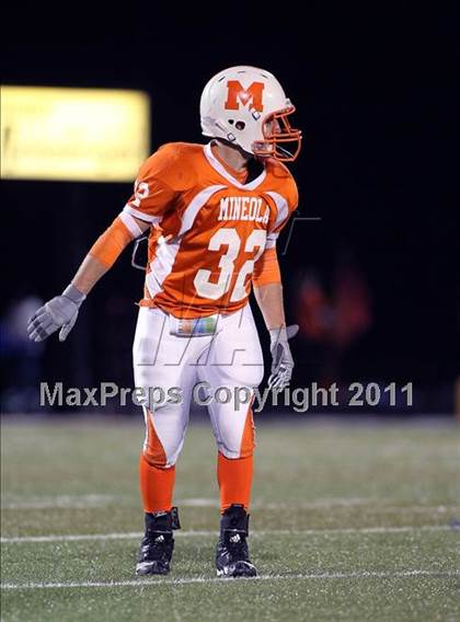 Thumbnail 2 in Mineola vs. Maypearl (2A Division 1 Region 2 Area Playoffs) photogallery.